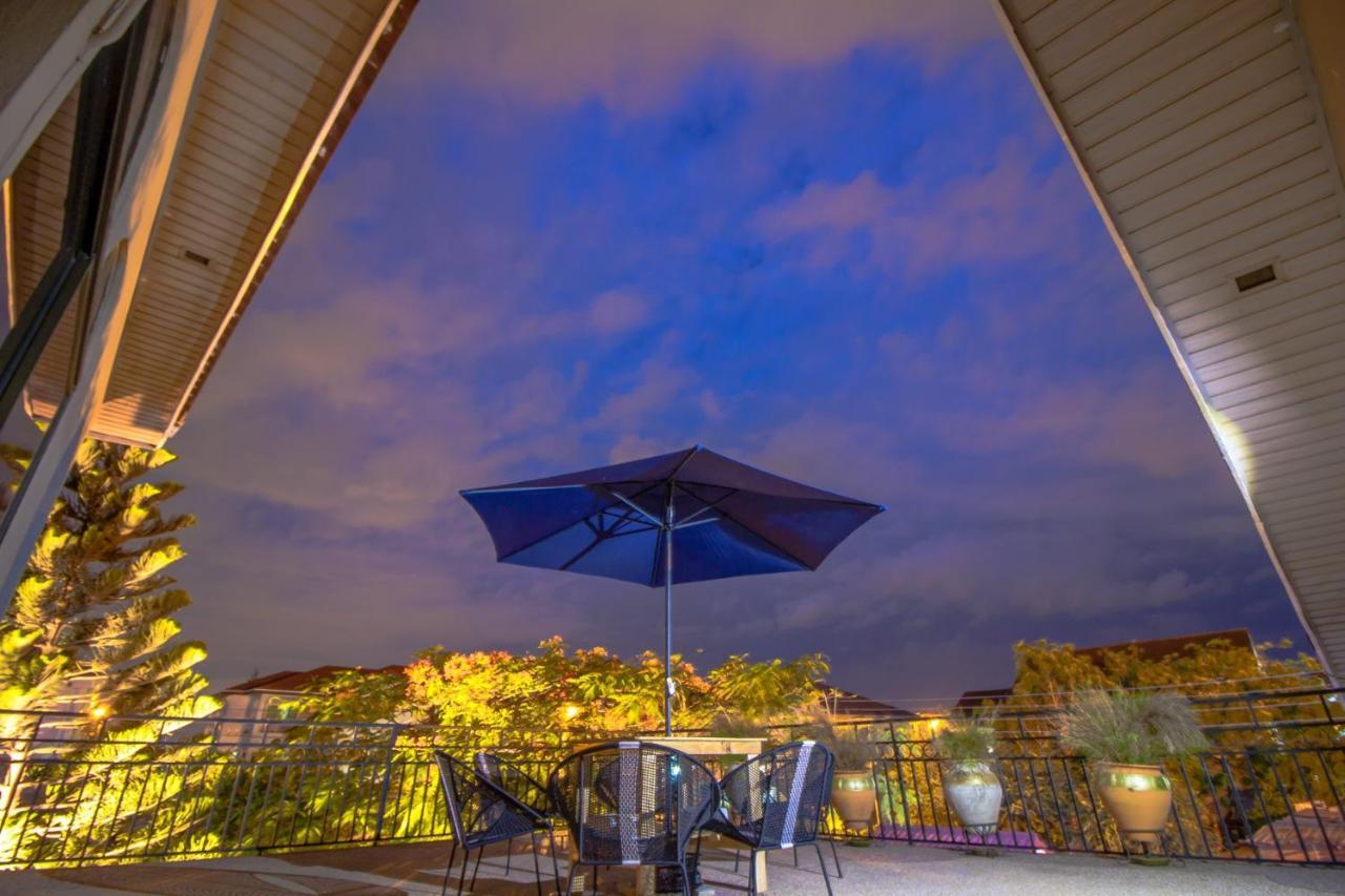Dann Residence Ogbodjo Bagian luar foto